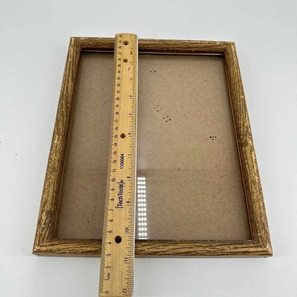 Vintage Wood Grain 8x10 Picture Frame Brown Gold Trim Wall Hanging Decor